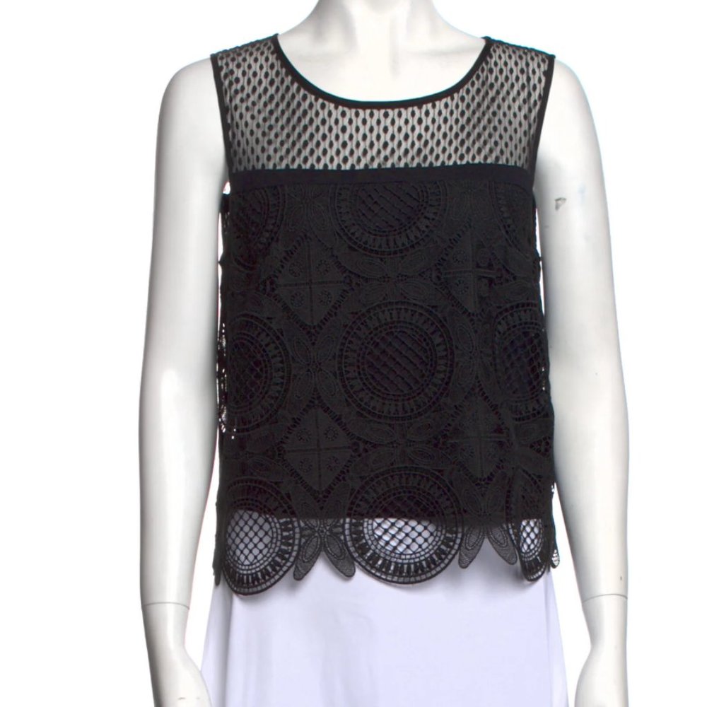 DIANE VON FURSTENBERG DVF Lace Pattern Scoop Neck Crop Top